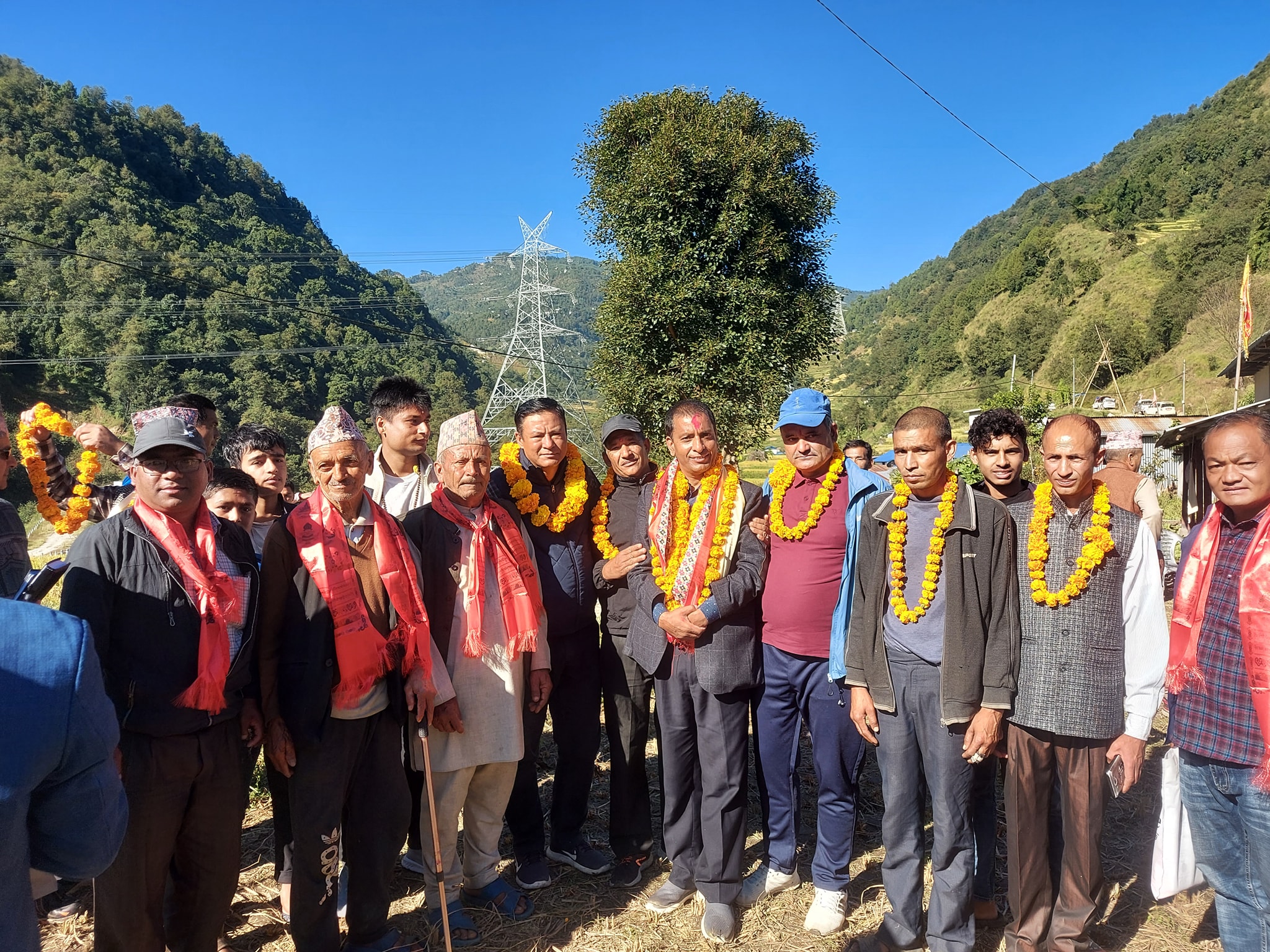 पशुपति चौंलागाईंका अधुरा योजना पूरा गराउन एमालेलाई भोटः मतदाता 